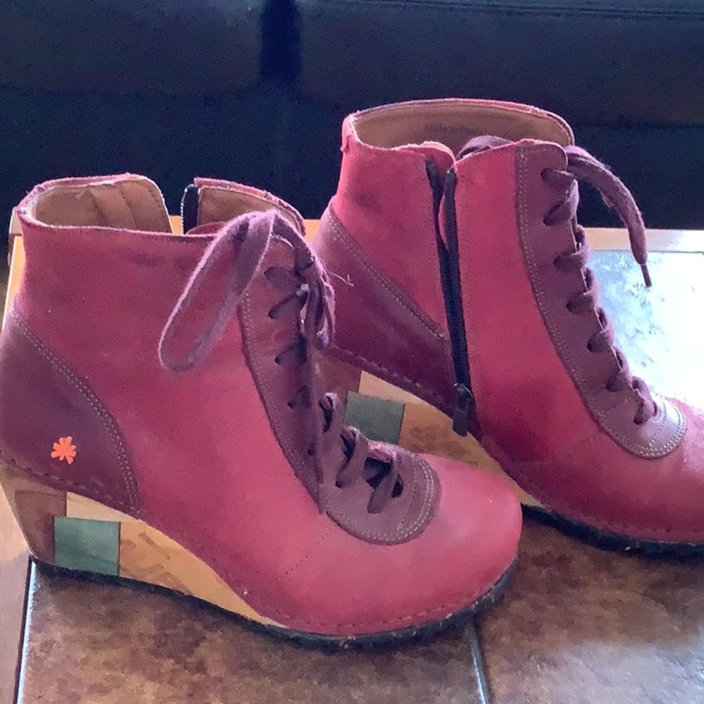 The‎ Art Company | red leather size 39 excellent condition
